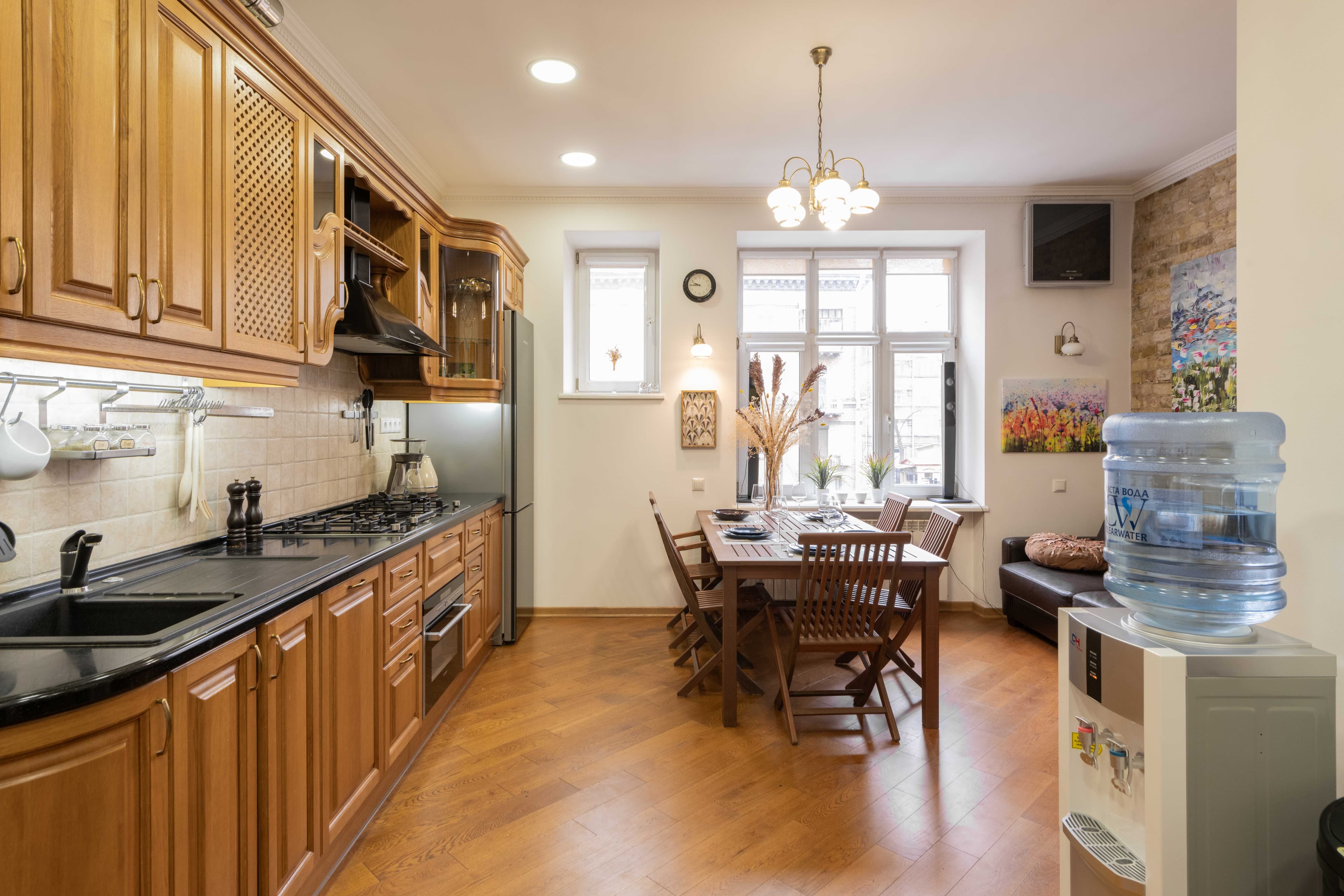 Kitchen (extra view)